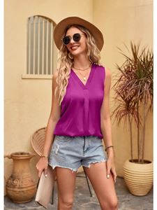 Picture of Sleeveless Magenta Blouse